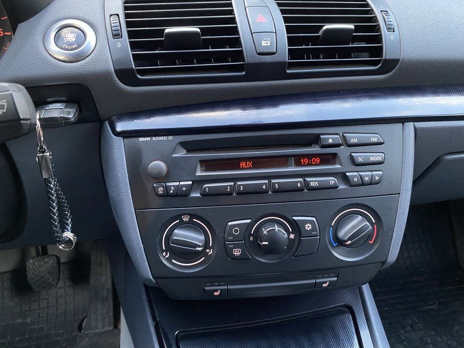 Автомобиль BMW 116I E87 1,6 Бензин AWT Официальное авто БМВ