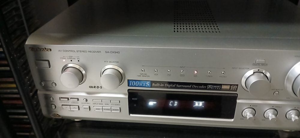 Amplituner AV Control Technics SA-DX 940