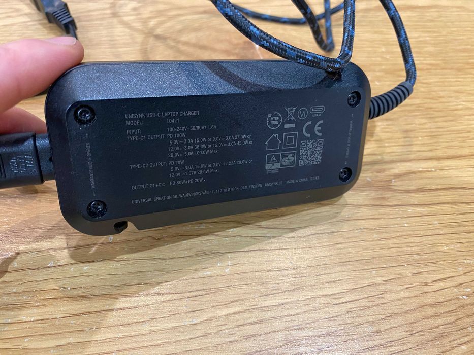 Ładowarka Unisynk 10421 USB-C Laptop Charger 100W GaN Stan Idealny