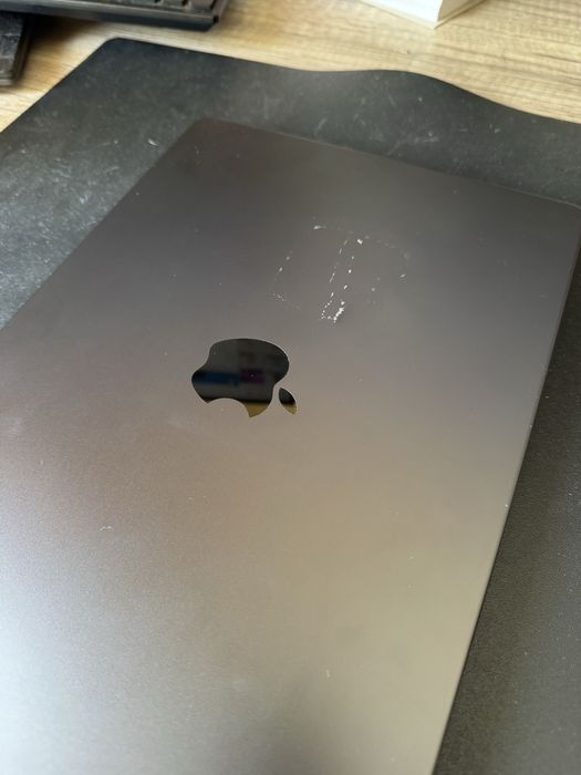 MacBook Pro 14 M5 16/512GB 4ciclos