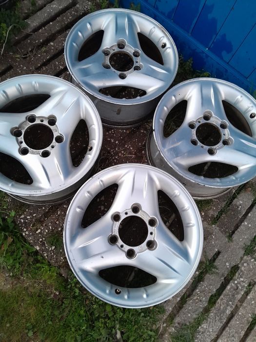 Jantes modernes 16" Frontera 4x4 / Furação Japonês