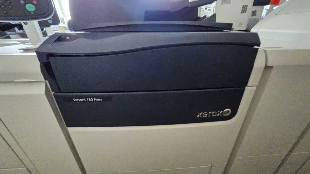 Цифрова друкарська машина XEROX VERSANT 180  б/в