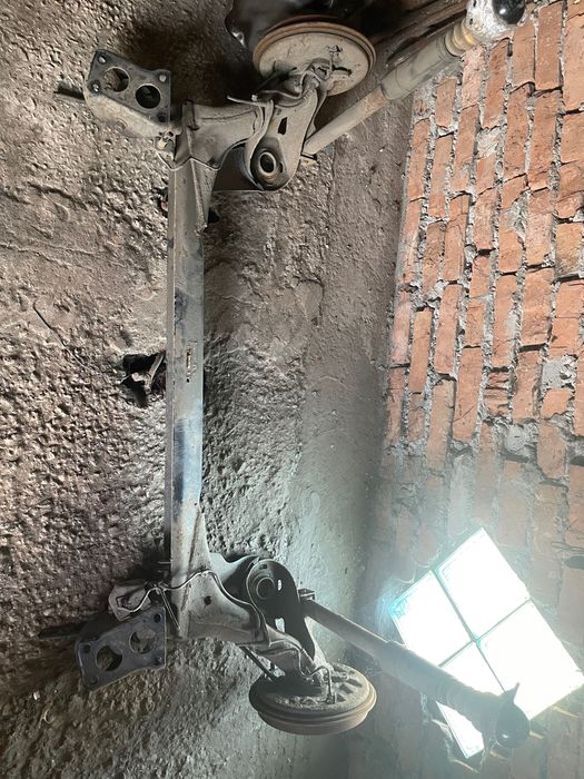 Продається задня балка до Skoda Octavia Tour 1998