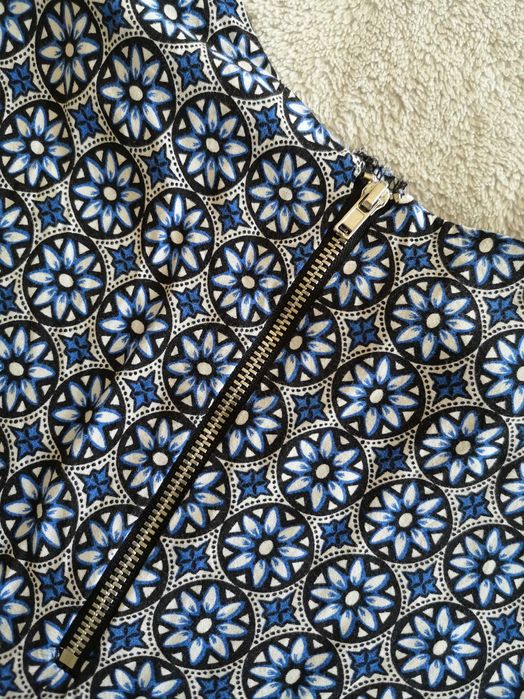 Elegancka sukienka w kwiaty kwiatki Dorothy Perkins 38 jak nowa