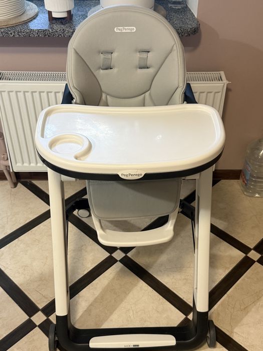Стілець для годування Peg Perego Siesta Follow me
