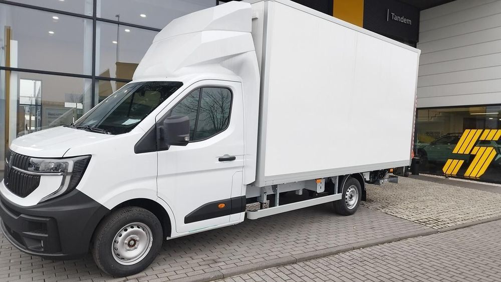 Renault Master  Kontener Izolowany z windą