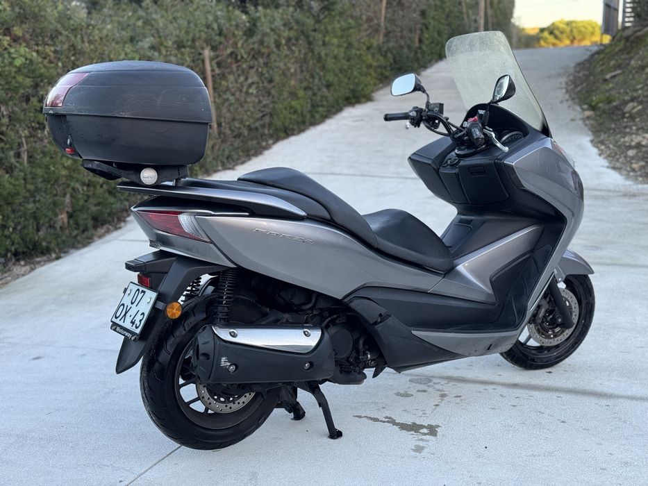 Honda Forza 300 / 2014 / 54.000km