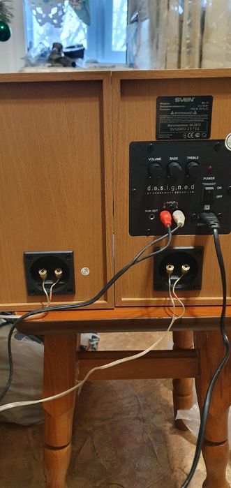 Продам Колонки Sven BF-11 в хорошем состоянии.