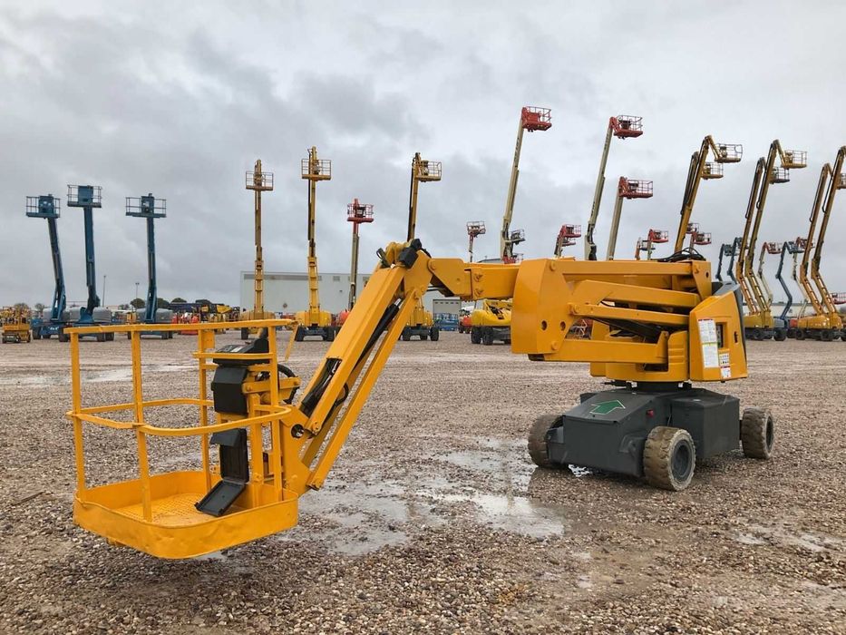 Plataforma Elevatória elétrica USADA 15mt