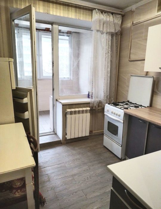 1 кімнатна квартира в цегляному будинку на 2 поверсі