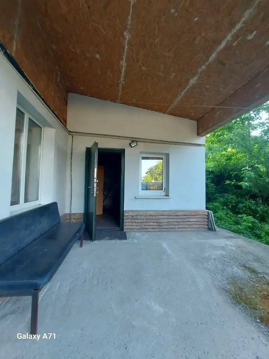 D1M Продам часть дома на Лысой Горе с приватизированным участком.