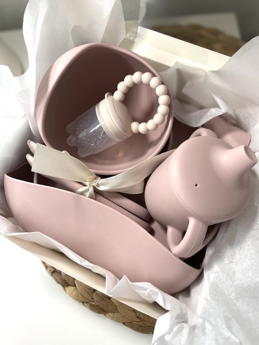 Іграшки для малюків/Силіконовий посуд для прикорму