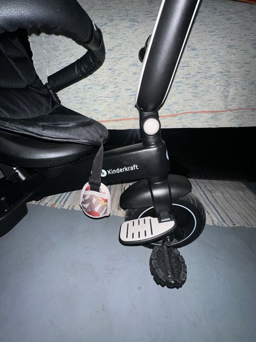 Triciclo evolutivo Kinderkraft dobrável e desmontável