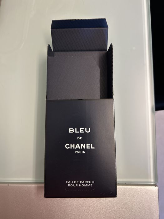 Caixa BLUE de CHANEL PARIS 100ml