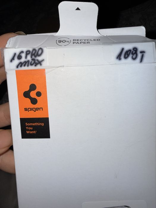 Obudowa iphon 16 pro max spigen nowa w foli ochronnej