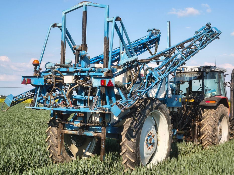 Opryskiwacz Hardi Evrard TM2500 KOMPUTER