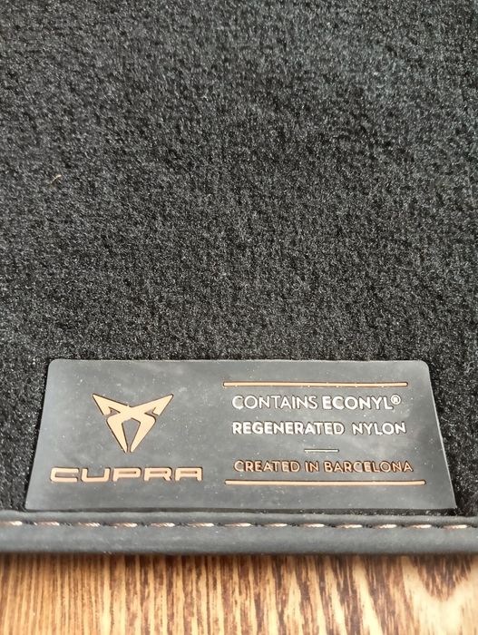 Dywaniki welurowe Cupra Formentor 2025 oryginalne przód