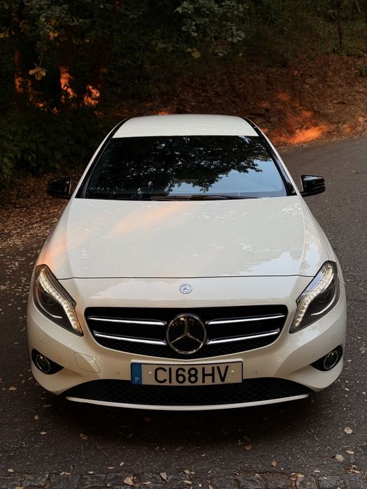 MERCEDES A180 PACK NIGHT LED