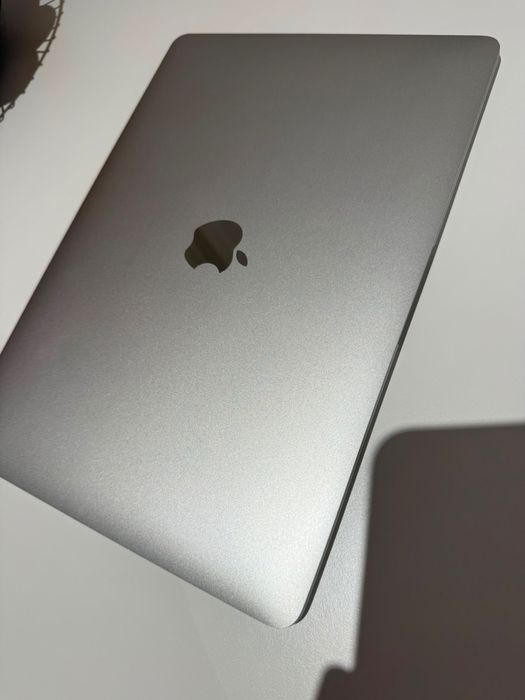 Macbook air 2019