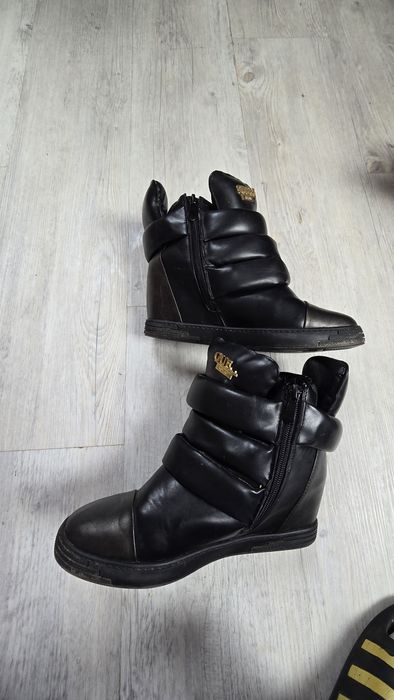 Buty botki Guess damskie rozmiar 40