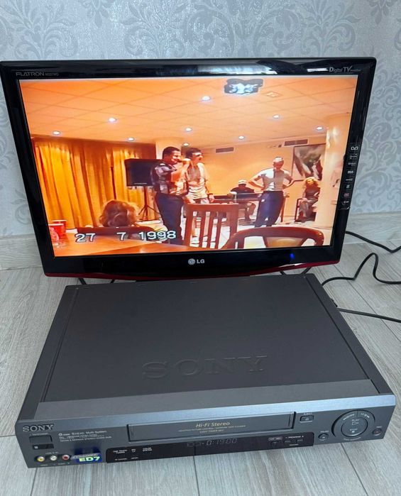 Magnetowid VHS Sony 6-głowicowy Sapphire Hi-Fi SLV-ED7 + pilot Unikat