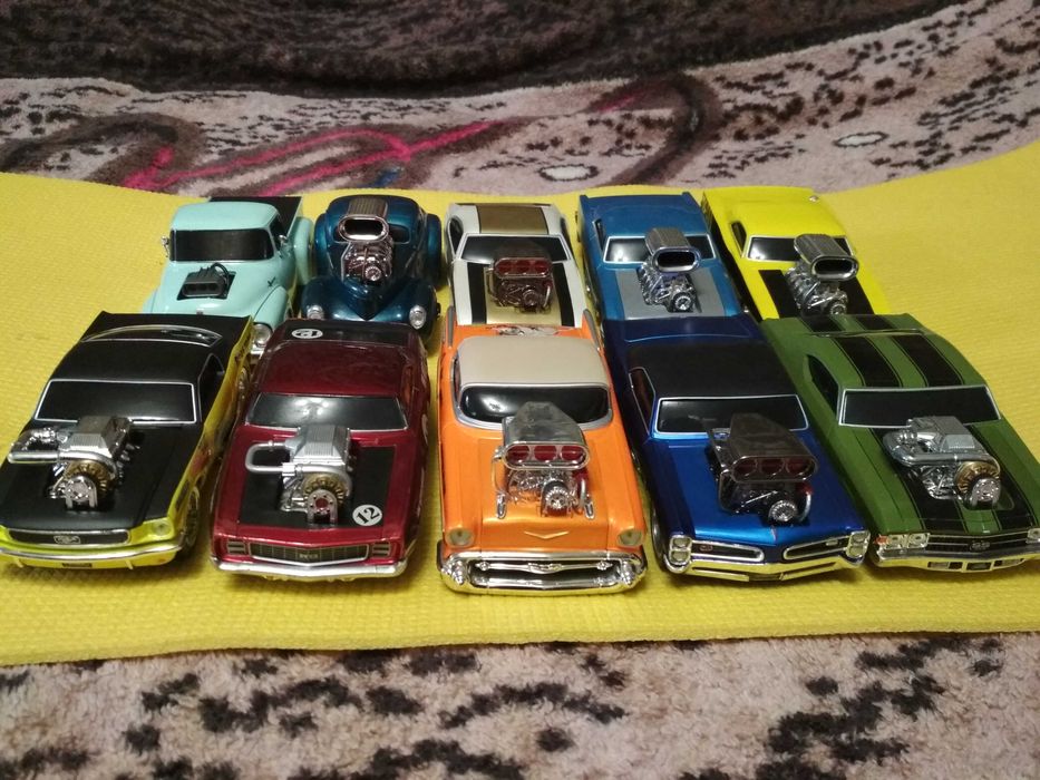Моделi 1:24 серии Muscle Machines- Maisto + M2