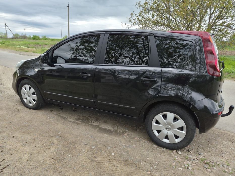 Продам Nissan Note