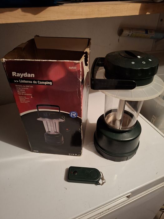Lanterna pilhas Raydan