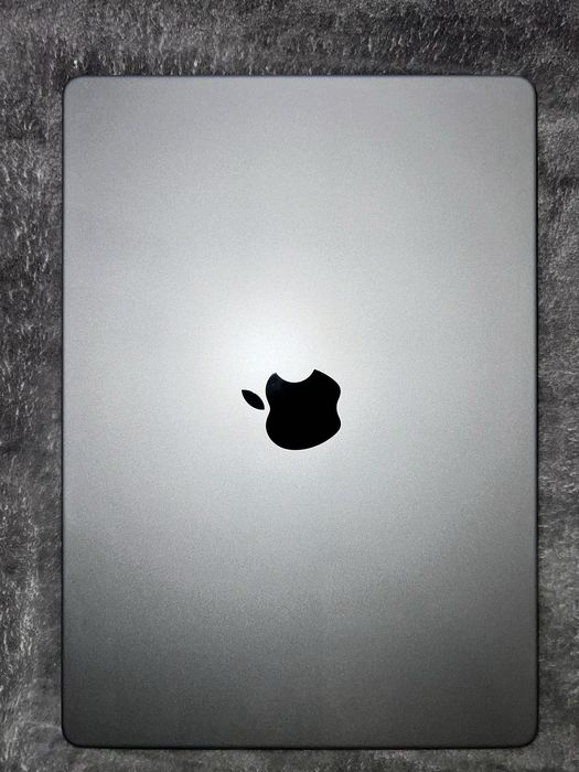 Apple MacBook Pro 14 cali M3 8GB RAM 512GB srebrny Air