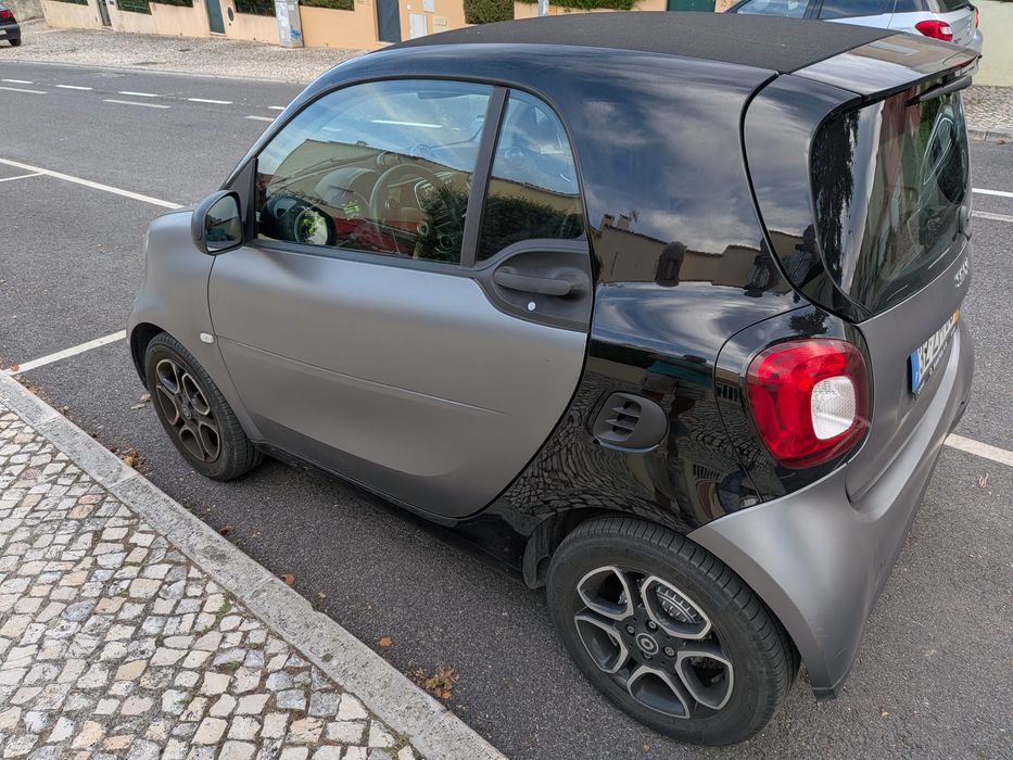 Smart fortwo cabrio 70 CV 30.00km