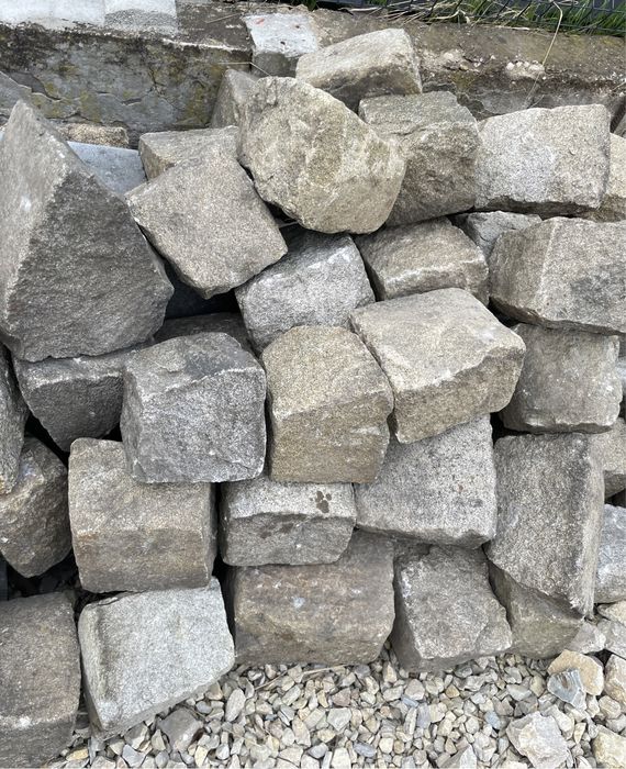 Granit duza kostka granitowa