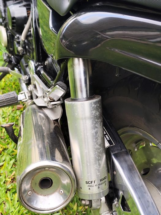 YAMAHA FZX 750 — 1997 | PRETA