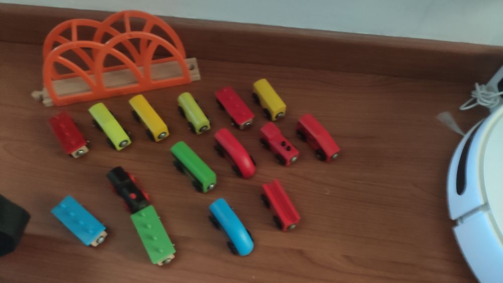 Pista de madeira Ikea