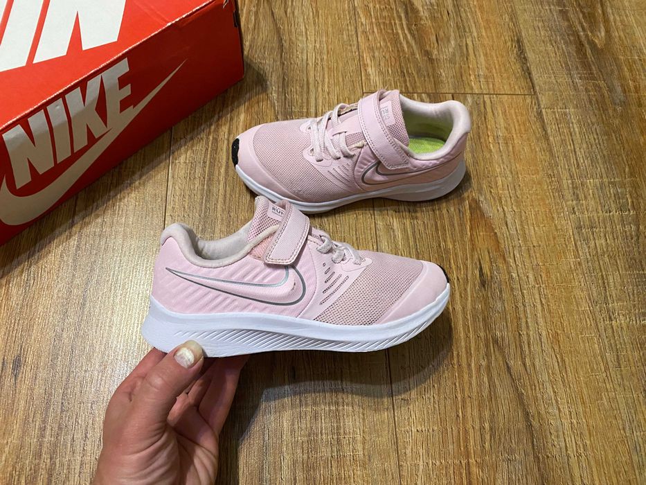 Кросівки дитячі кроссовки детские на девочку Nike оригинал р.32