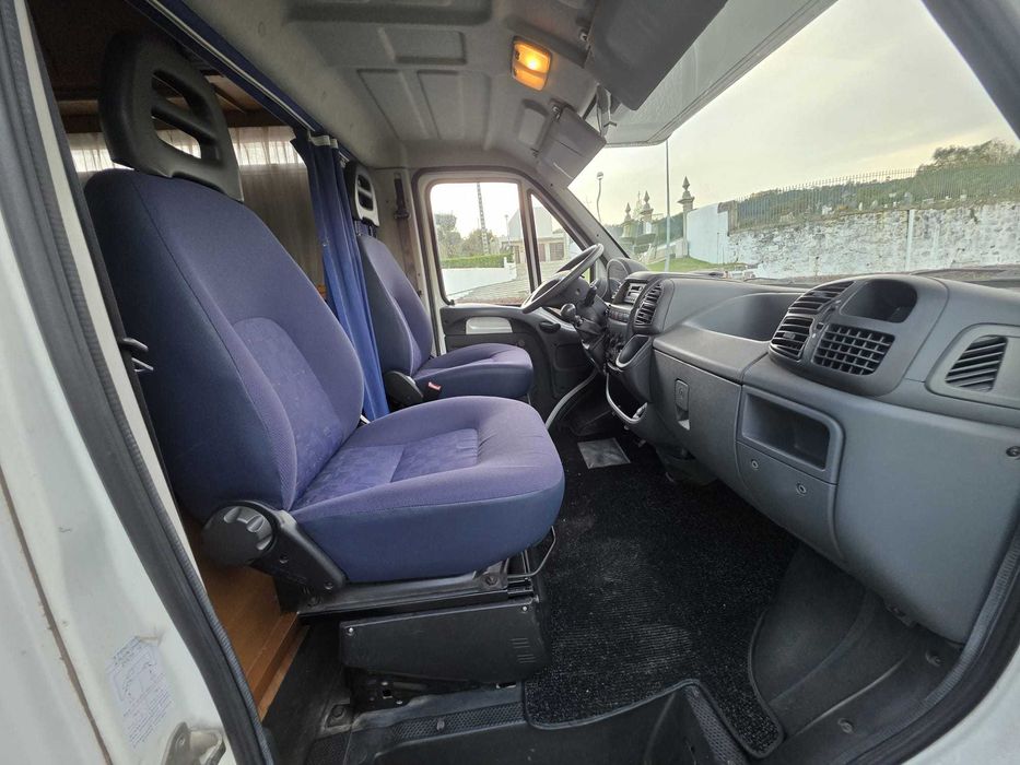 Aluguer Autocaravana Fiat Ducato