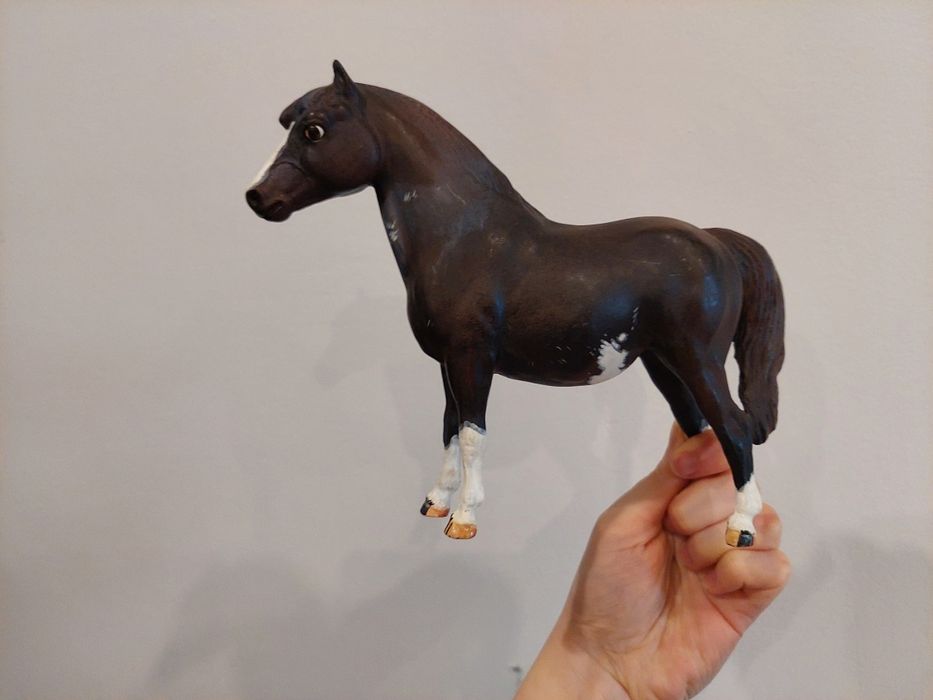Breyer traditional 1:9 nr 9168 schleich collecta zabawka figurka