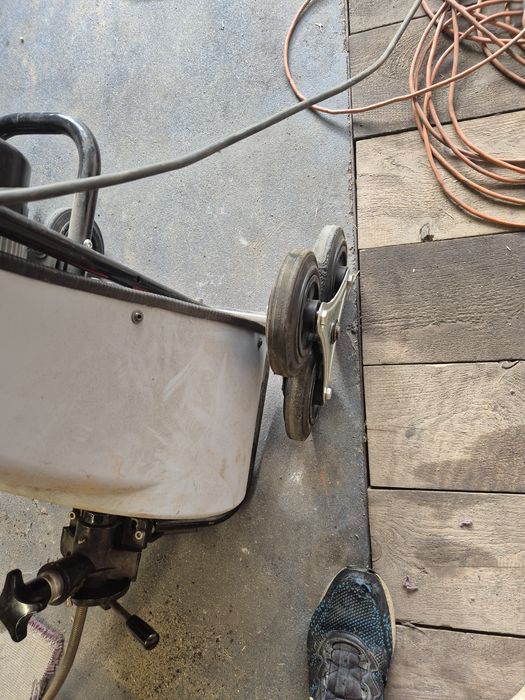 Przepychacz elektryczny maszyna do udrażniania kanalizacji rothenberger