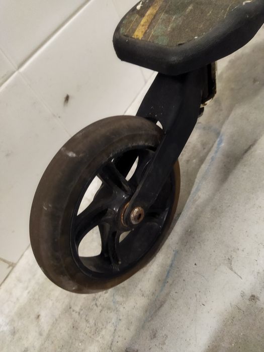 Trotinete de 3 rodas