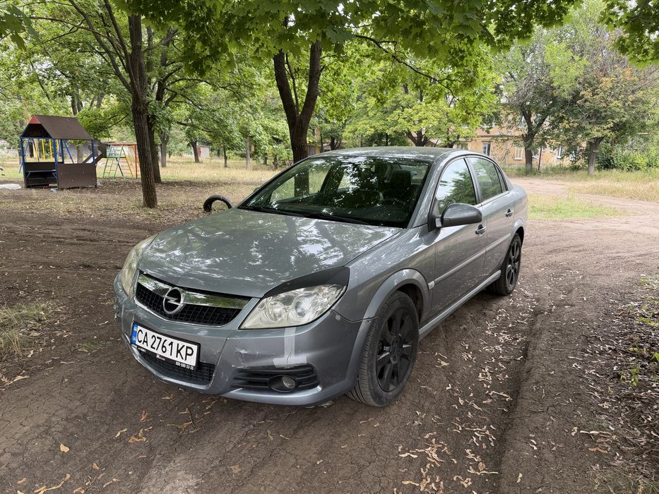 Продам Opel Vectra C рест 1.9 дизель автомат