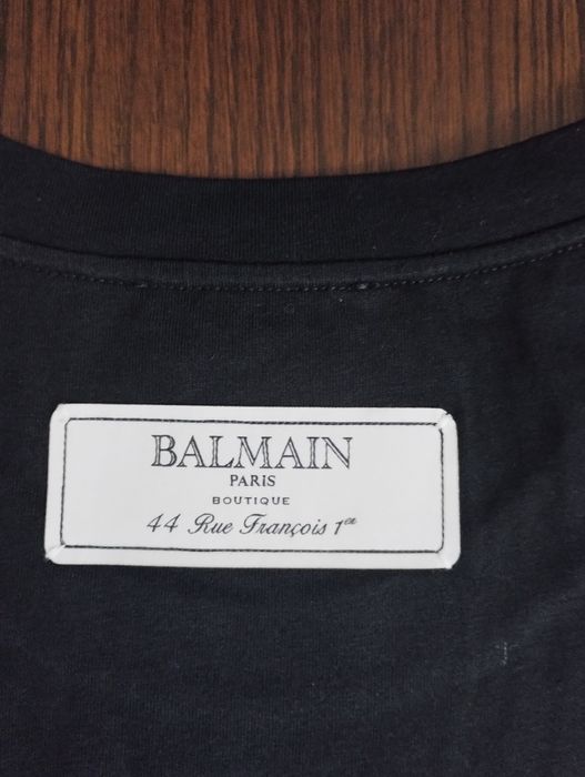 T-shirt Balmaim linda e confortável