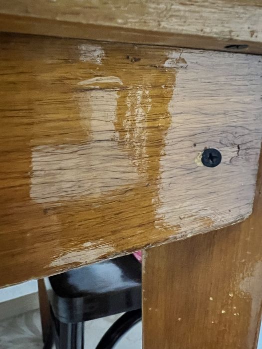 Стіл деревʼяний обідній розкладний