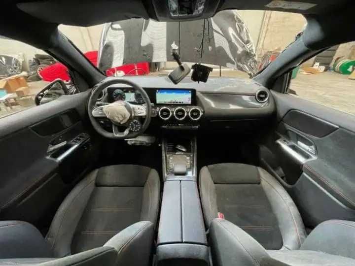 Разборка Мерседес Mercedes Benz GLA 250 бампер б/у автозапчастини
