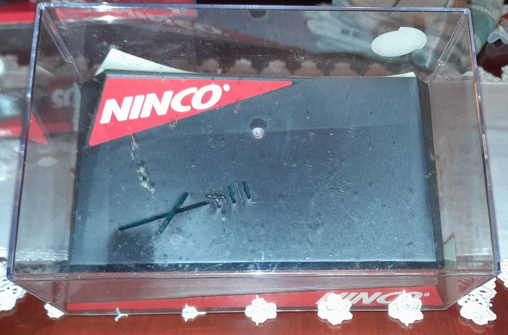 Caixas para carros de colecção