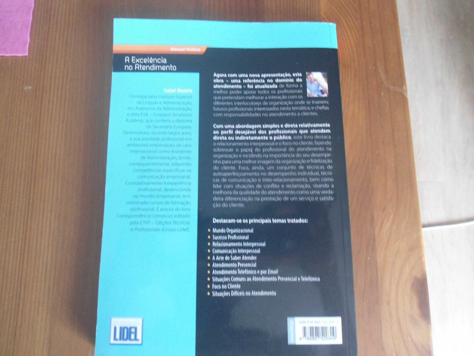 A Excelência no Atendimento por Isabel Moreira