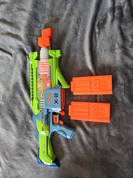 Brinquedo metralhadora Nerf