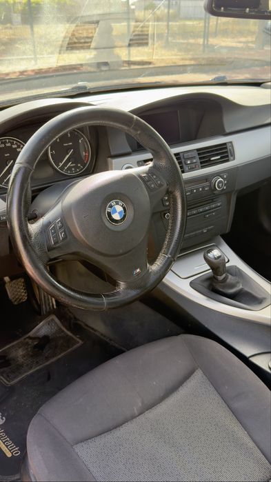 Bmw 318D touring a diésel de 2007/12 em bom estado