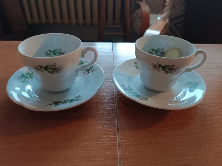 Filiżanki porcelanowe