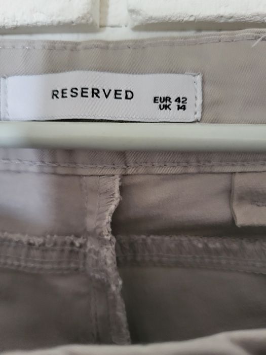 Spodnie Reserved