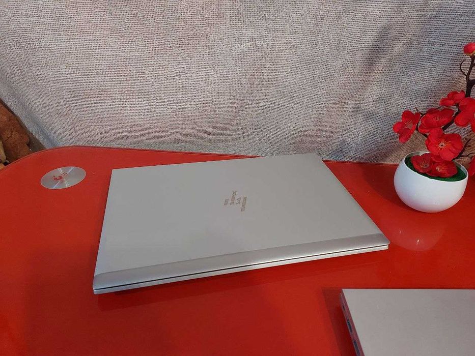 HP EliteBook 745 G6/ 14" /AMD Ryzen 3 Pro 4300U/16 GB/256 GB SSD