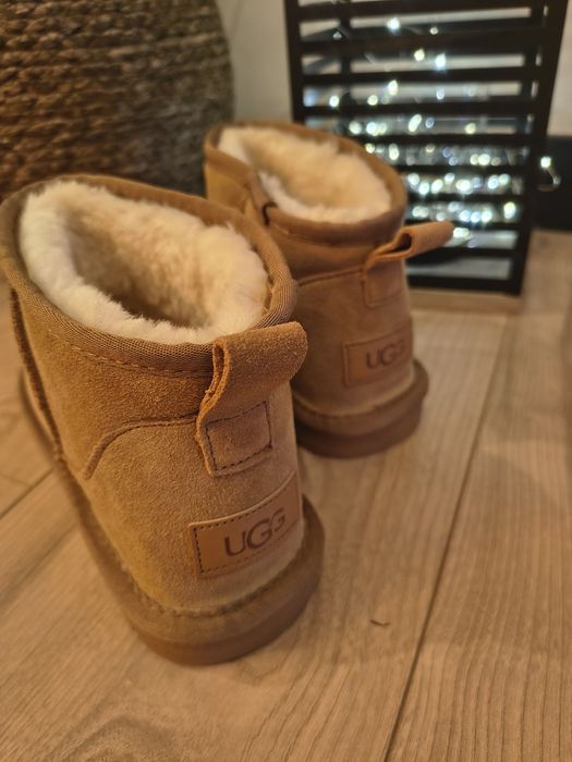 Nowe buty UGG bez metki.